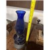 Image 5 : Cobalt Blue Glass Oil Lamp with Metal Burner, 11 Inches Tall