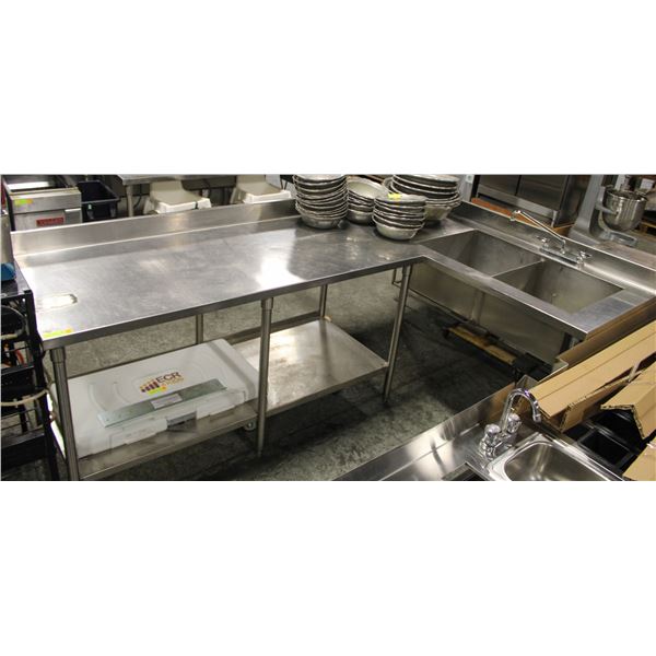 CORNER SECTION SINK W/ PREP AREA