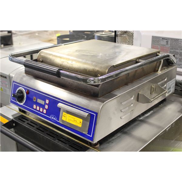 BAILIFF SEIZURE: GLOBE SANDWICH GRILL