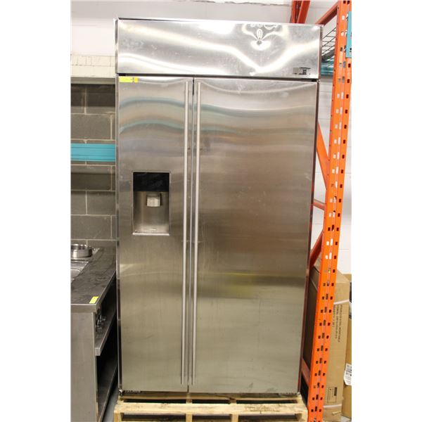GE MONOGRAM S/S HOUSEHOLD REFRIGERATOR