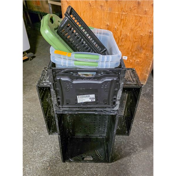 BAILIFF SEIZURE: LOT OF ASSORTED TOTES AND CRATES