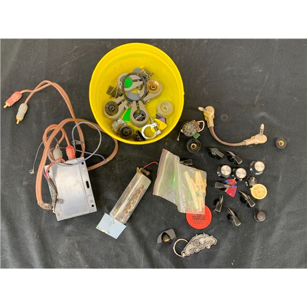 Guitar & Amp Parts & Pieces, Knobs, etc