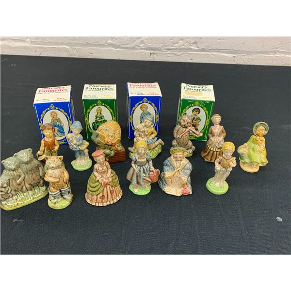 Lot of 17 Wade English Nursery Rhymes Miniatures Porcelain Figurines 3"
