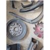 Image 10 : Used Automotive Engine and Chassis Parts
