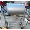 Image 2 : Portable Air Tank with Metal Cart and Hose