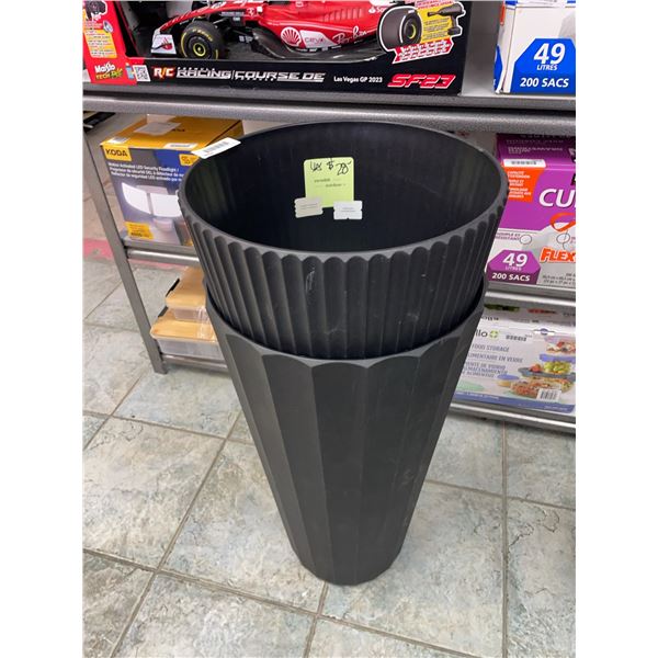 Lot of 2 - Veradek Outdoor Black Planter with Shelf Insert 26in