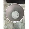 Image 3 : Lot of 2 Grey Plastic Planter Pot 16 Inch Tall