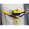Image 8 : Jiffy E6 Lightning Electric Ice Auger with Manual
