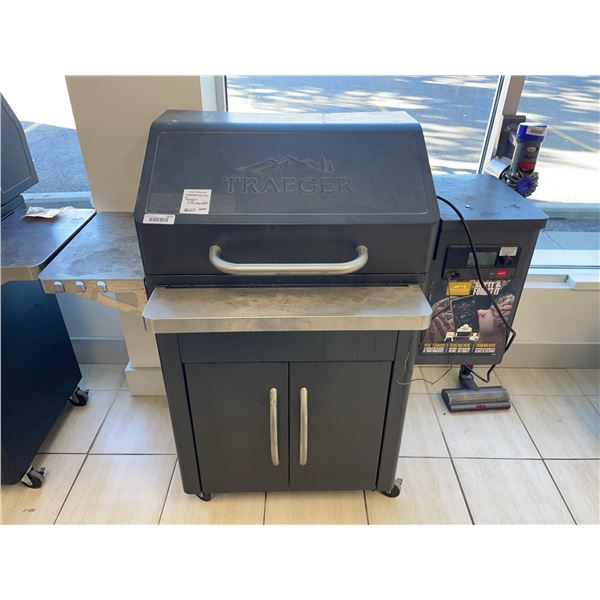 Traeger D2 WiFIRE Wood Pellet Grill With Cabinet