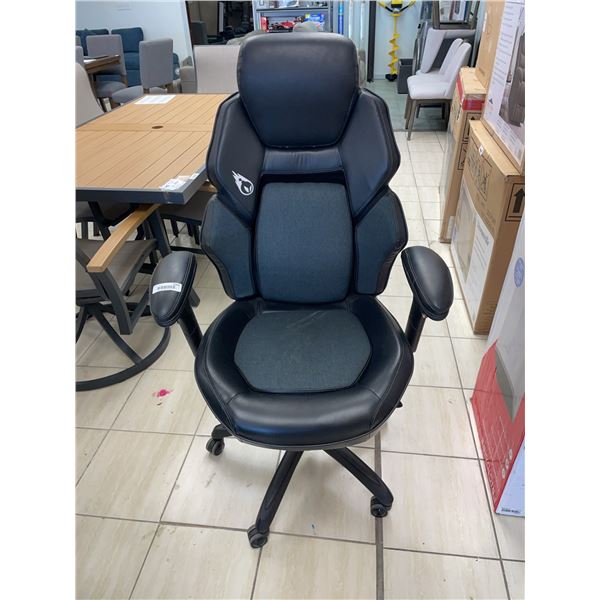 Black Faux Leather and Fabric Office Chair