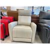 Image 5 : Beige Leather Power Recliner With USB Port 30x31x40