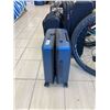 Image 5 : Samsonite Blue Hardshell Carry-On Spinner