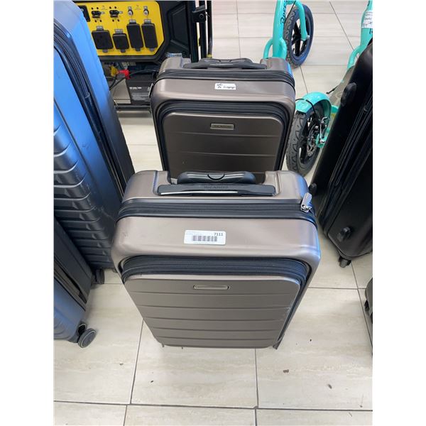 Ricardo Hard Shell Spinner Luggage Set