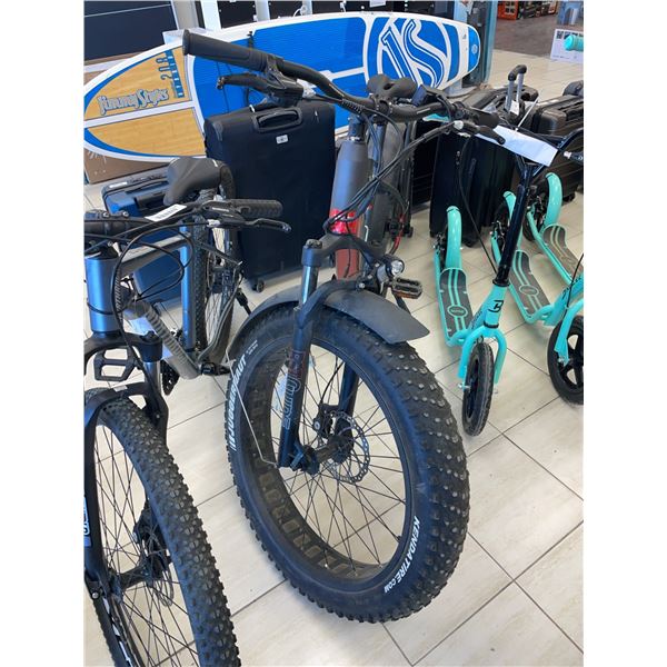 IGO E-Bike with Fat Tires and Rear Rack !NO CHARGER!