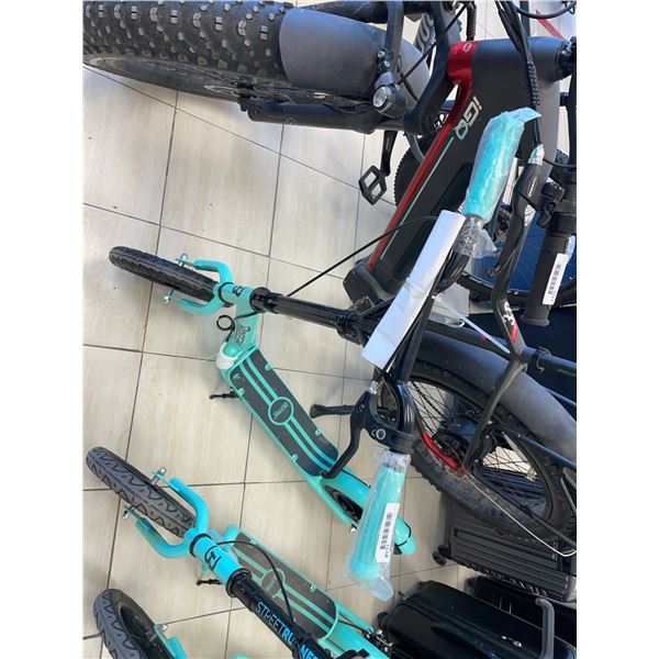 Breeze Street Runner Teal Kick Scooter