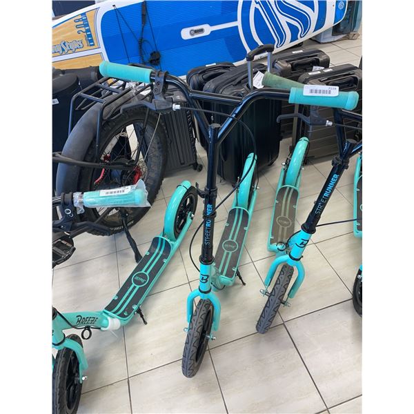 Breeze Street Runner Kick Scooter, Teal