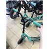 Image 6 : Breeze Kick Scooter With Large Wheels, Teal