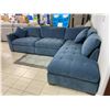 Image 6 : Blue Sectional Sofa With Chaise 120" x 80"
