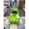 Image 5 : 6ft Kids Kayak with Paddle Green Plastic