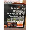Image 4 : Blackstone 36" Griddle With Hood And Front Shelf