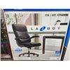Image 2 : La-Z-Boy Manager Chair Black, Model 1752898