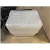 Image 2 : IRIS 45QT Clear Storage Bin with Buckles, 6-pack