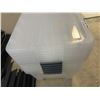 Image 5 : IRIS 45QT Clear Storage Bin with Buckles, 6-pack