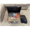 Image 2 : Blackstone Tabletop Gas Griddle with Accessories