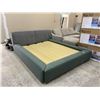 Image 2 : Large Upholstered Platform Bed Frame 101x80x33in
