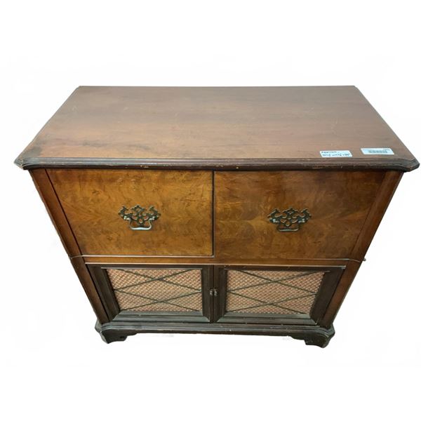Philco Wood Cabinet Radio Phonograph Console