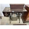 Image 6 : Singer Treadle Sewing Machine with Cabinet and Stool