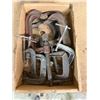 Image 1 : Clamps