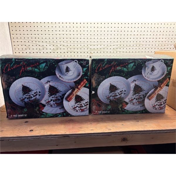 Christmas Dish Sets
