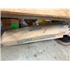 Image 1 : Carpet Gripper