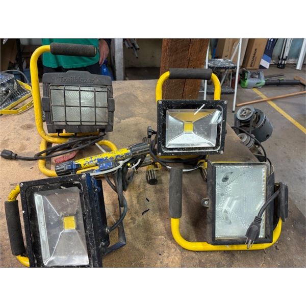 Halogen Work Lights x 4