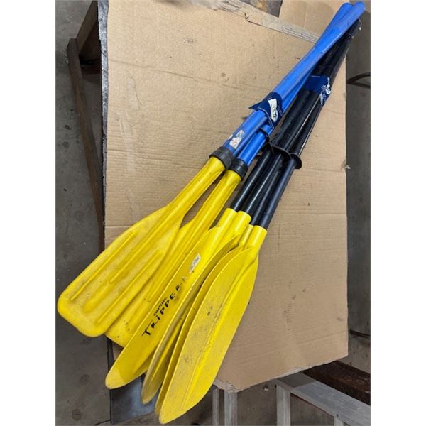 Plastic Paddles x 6