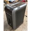 Image 1 : Paper Shredder Fellows99c1