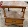 Image 1 : Vintage Maple End Table