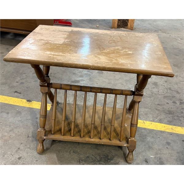 Vintage Mid Century Magazine Rack Side Table 21 x 15 x 24 (wood)