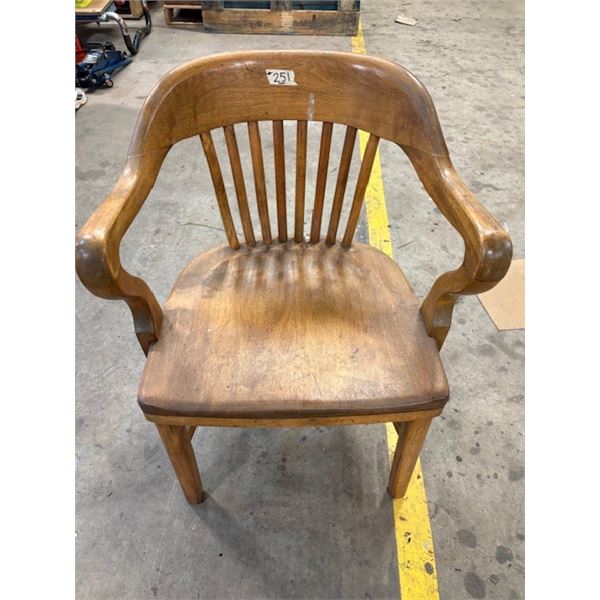 Vintage 1920/50s Oak Bankers Chair