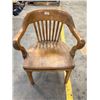 Image 1 : Vintage 1920/50s Oak Bankers Chair