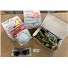 Image 1 : Earplugs/Safety glasses