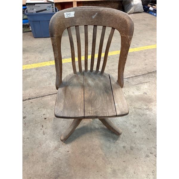 Traditional Bankers Solid Oak Swivel Chair