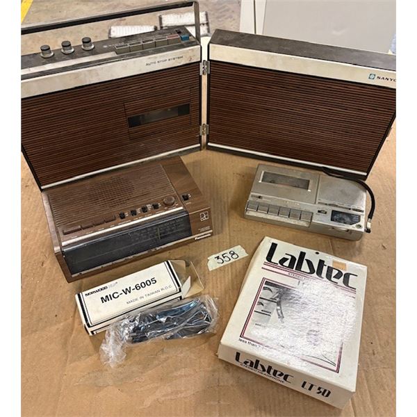 Vintage 70s Sanyo Tape Recorder x 2 w/ accessories