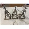 Image 1 : Stand x3
