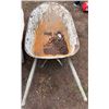Image 1 : Wheel Barrel