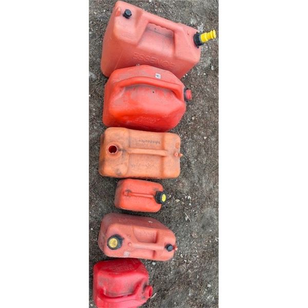 Jerrycans x 6 (plastic)