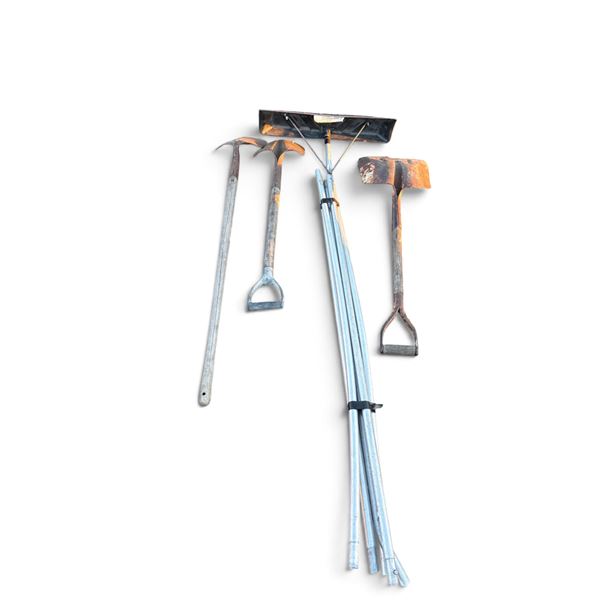 Pallet of shovels plus snow scraper shovel