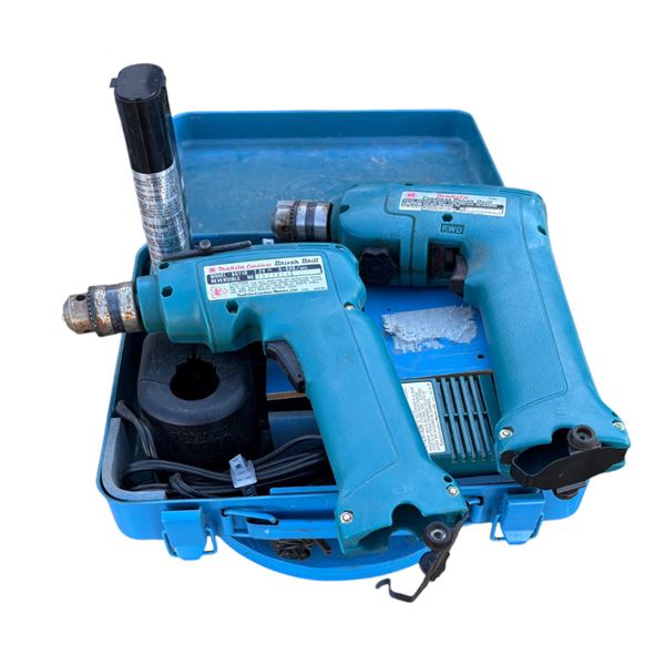 Makita Cordless Drill with Battery and Charger