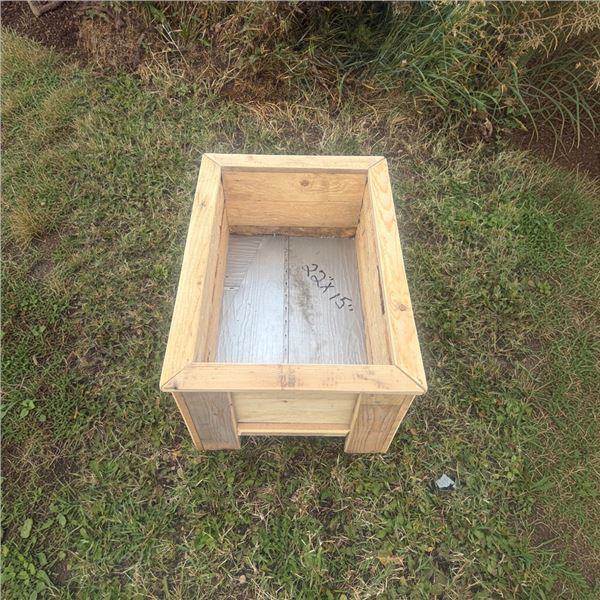 Wooden Flower box 22x15 inch NEW